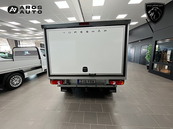Peugeot e-Expert 5 of 14