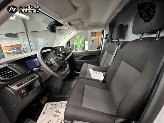 Peugeot e-Expert 10 of 14