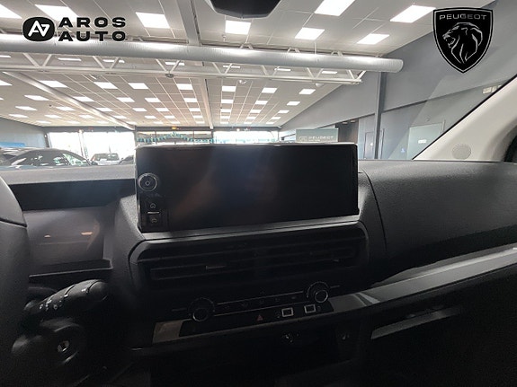 Peugeot e-Expert 12 of 14