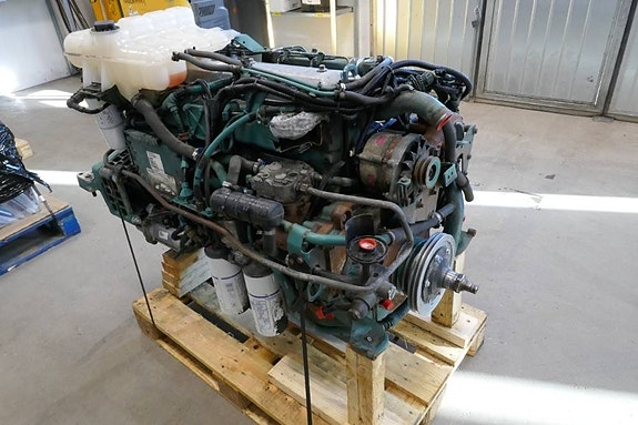 Motor Volvo D6B FL 2 of 4
