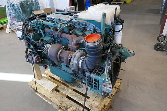 Motor Volvo D6B FL 4 of 4