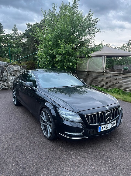 Mercedes-Benz CLS350 d 2 of 11