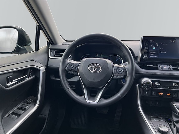 Toyota RAV4 9 of 10