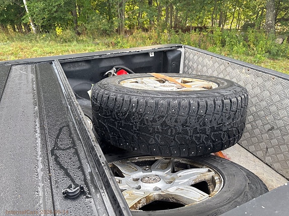 Volkswagen Amarok 11 of 27