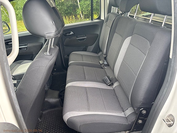 Volkswagen Amarok 19 of 27