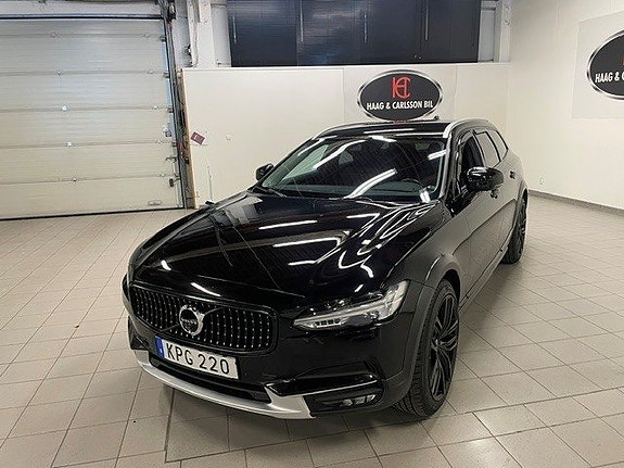 Volvo V90 Cross Country 8 of 8