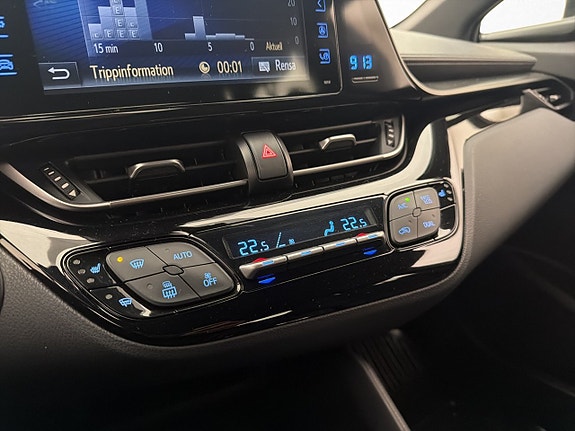 Toyota C-HR 18 of 27
