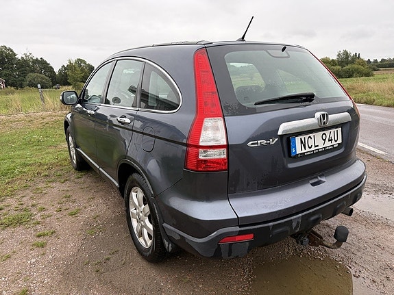 Honda CR-V 3 of 5
