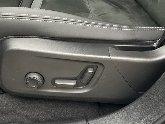 Volvo C40 15 of 30