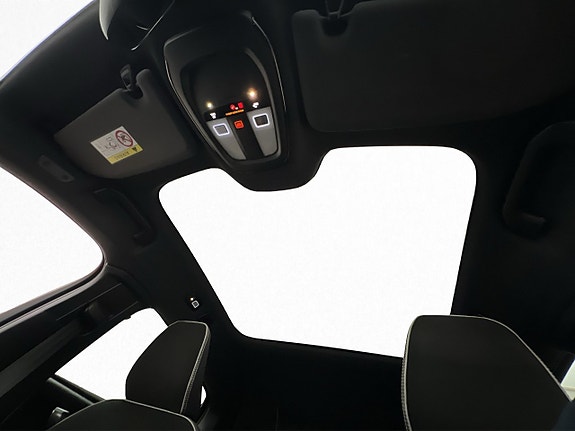 Volvo C40 12 of 30