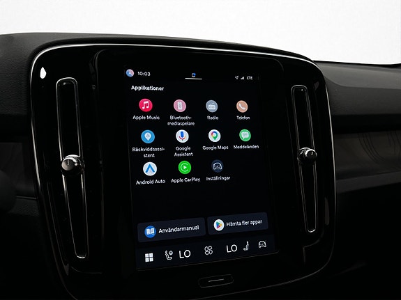 Volvo C40 24 of 30