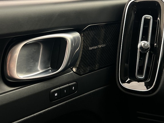 Volvo C40 14 of 30