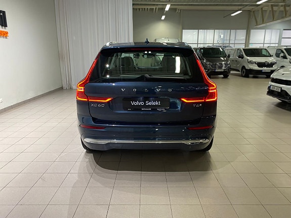 Volvo XC60 5 of 12