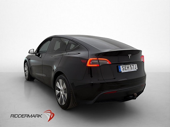 Tesla Model Y 6 of 29