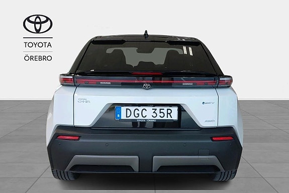 Toyota C-HR+ 4 of 10