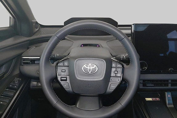 Toyota C-HR+ 9 of 10