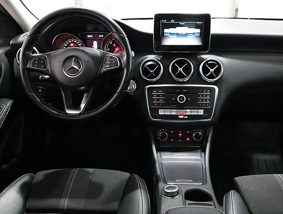 Mercedes-Benz A180 d 12 of 18