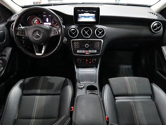 Mercedes-Benz A180 d 11 of 18