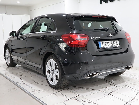 Mercedes-Benz A180 d 4 of 18