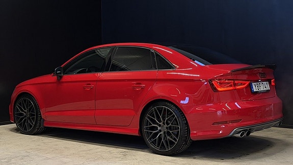 Audi S3 6 of 30