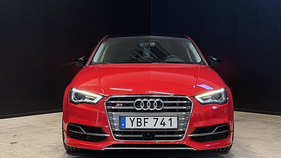 Audi S3 2 of 30