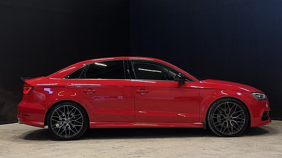 Audi S3 11 of 30