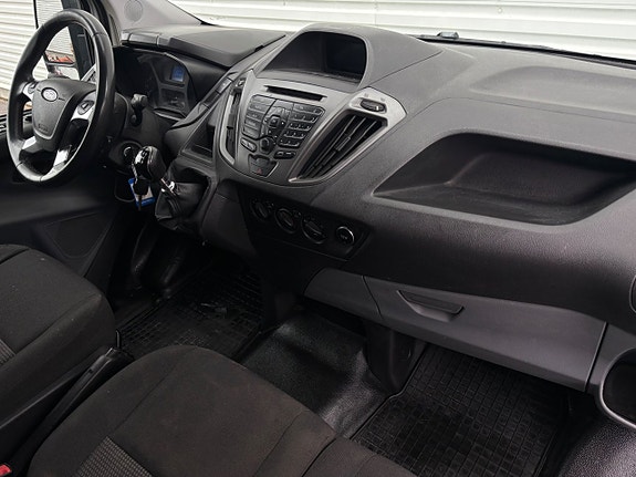 Ford Transit Custom 7 of 10