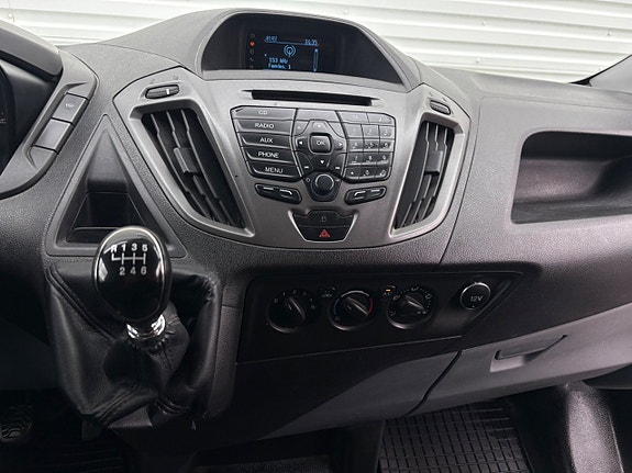 Ford Transit Custom 8 of 10