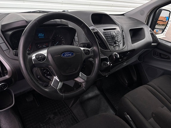 Ford Transit Custom 6 of 10