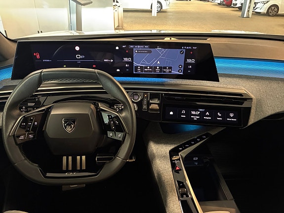Peugeot 3008 15 of 17