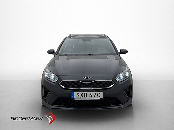 Kia Ceed 2 of 30