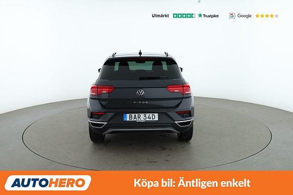 Volkswagen T-Roc 4 of 30