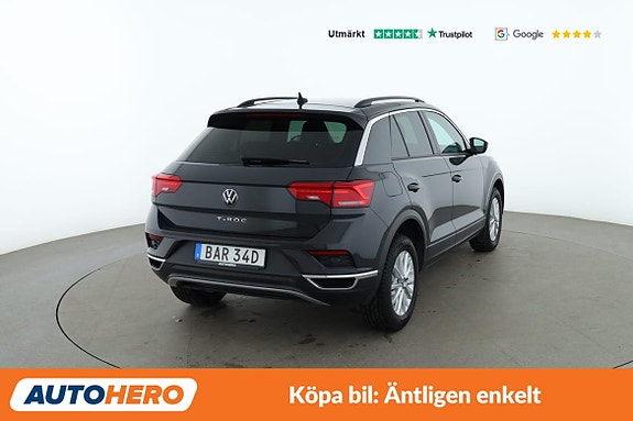 Volkswagen T-Roc 6 of 30
