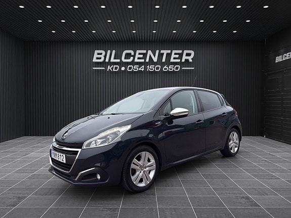 Peugeot 208 3 of 21