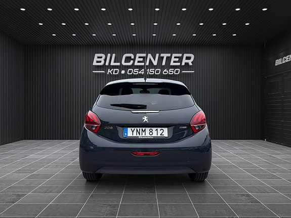 Peugeot 208 8 of 21