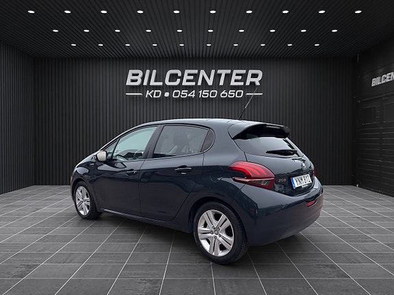 Peugeot 208 6 of 21
