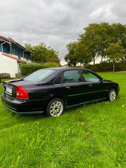 Volvo S80 3 of 7