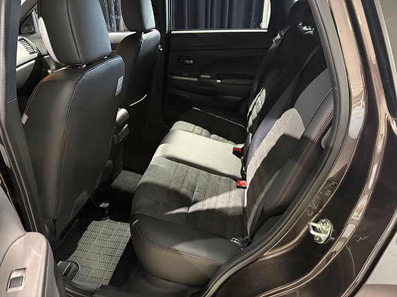 Mitsubishi ASX 12 of 14