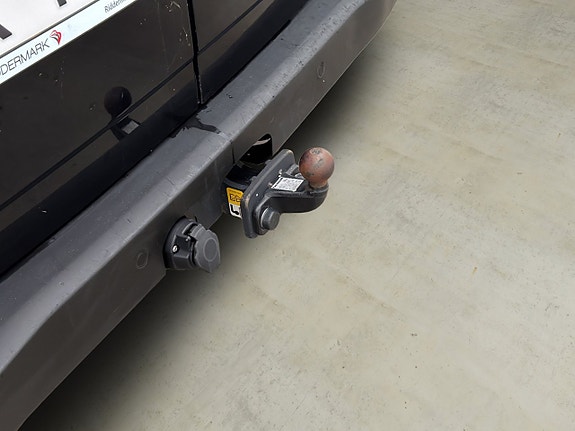 Ford Transit Custom 10 of 30