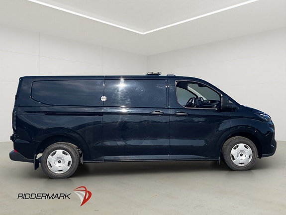 Ford Transit Custom 2 of 30