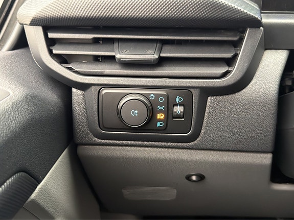 Ford Transit Custom 14 of 30