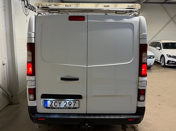 Renault Trafic 5 of 21