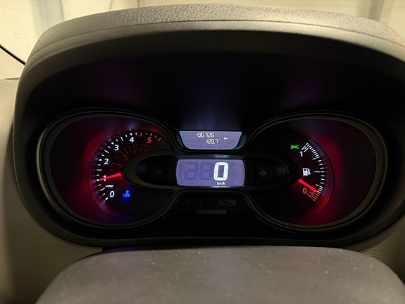 Renault Trafic 18 of 21