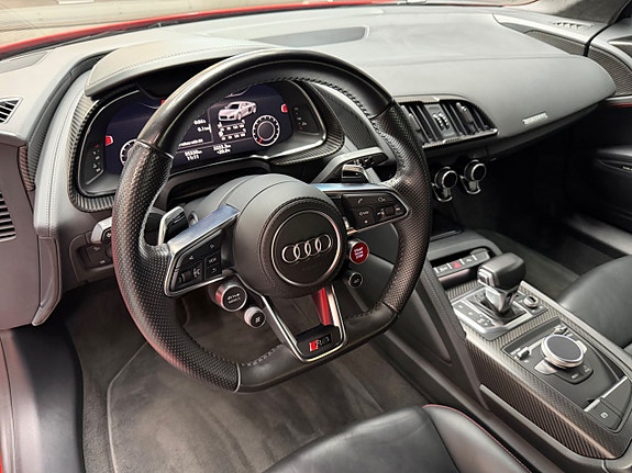 Audi R8 13 of 16