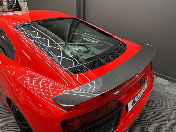 Audi R8 8 of 16