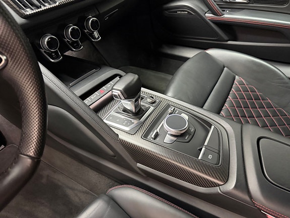 Audi R8 14 of 16