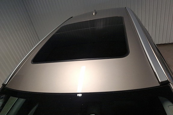 Volvo XC60 14 of 16