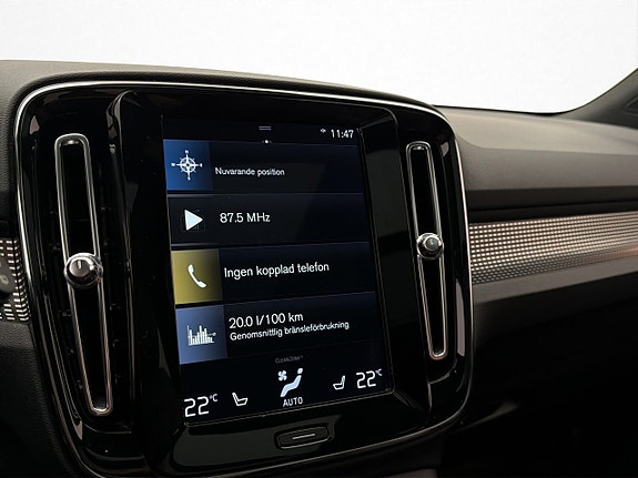 Volvo XC40 18 of 30