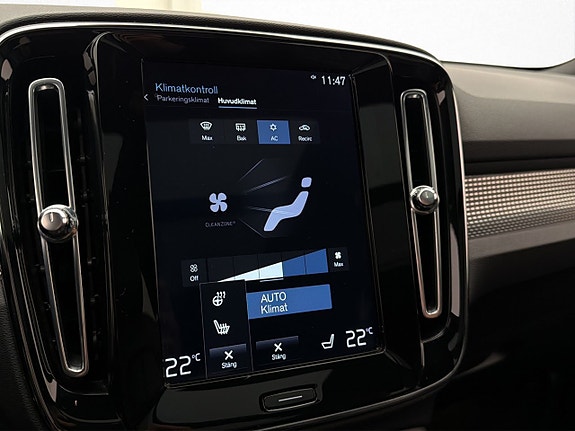 Volvo XC40 21 of 30
