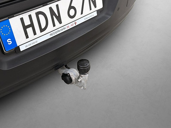 Volvo XC40 11 of 30